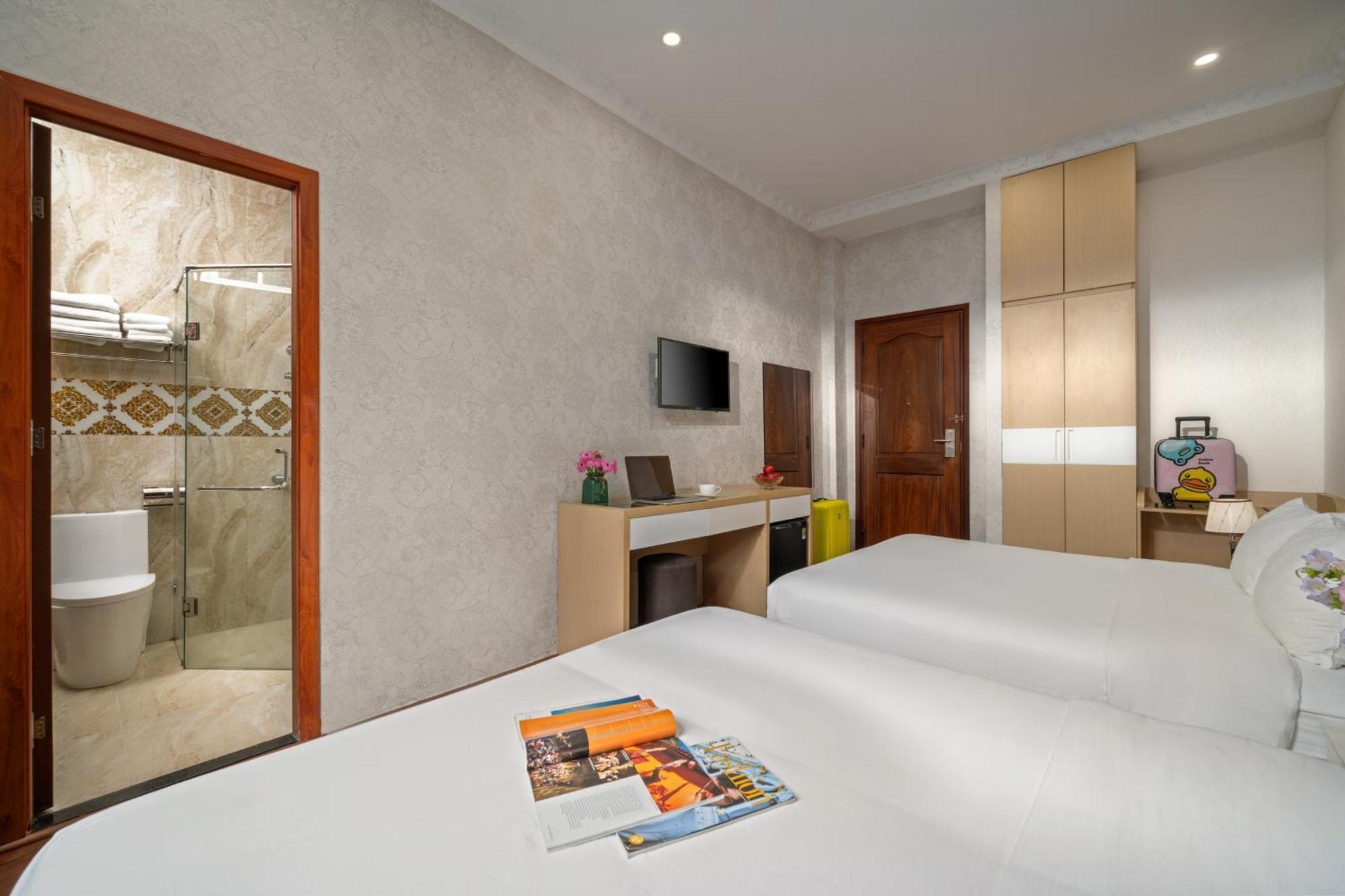 Be U Hotel City View Da Lat Exterior photo
