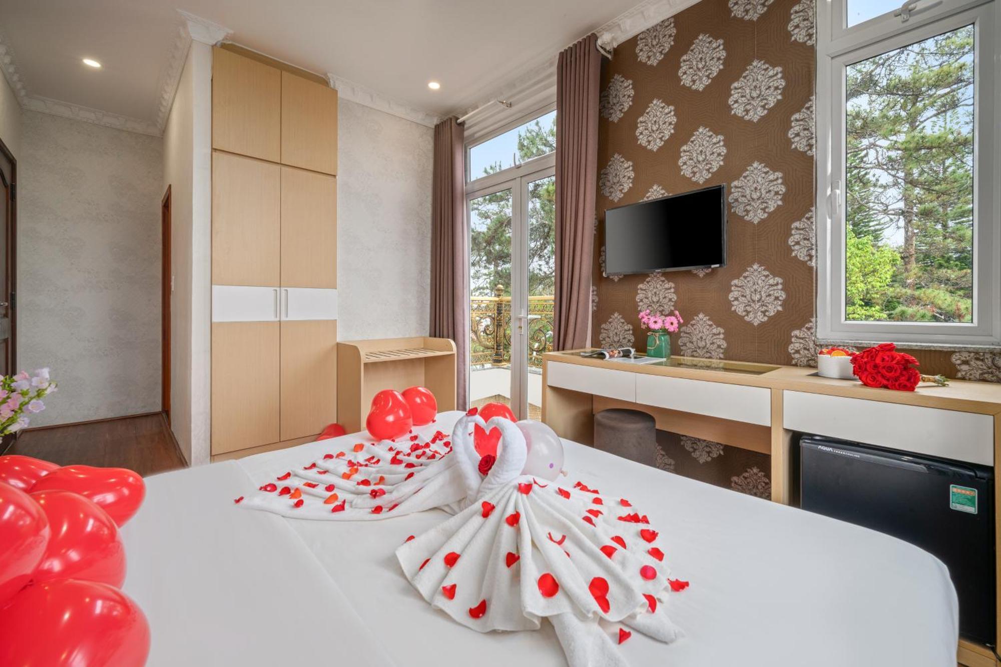Be U Hotel City View Da Lat Exterior photo